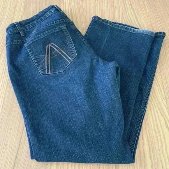 Avenue Preowned Denim Boot Cut 16 - Picture 3 of 8
